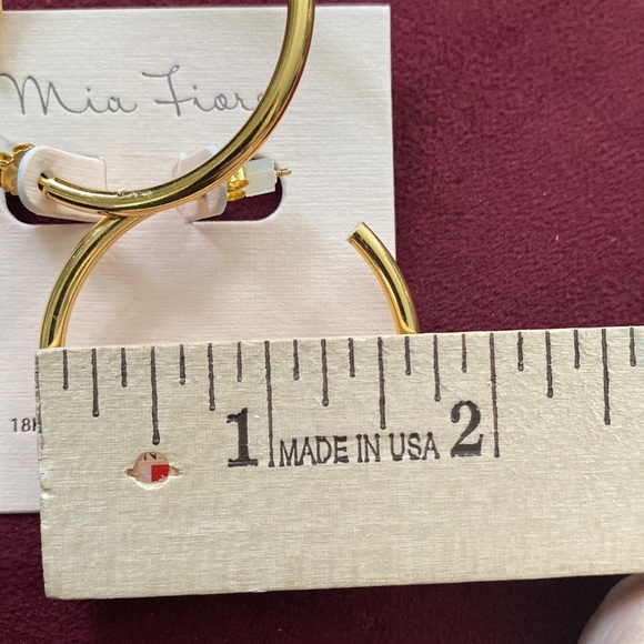 Mia Fiore 18K Gold Plated Bronze 1-1/2" Open Hoops - Picture 5 of 5